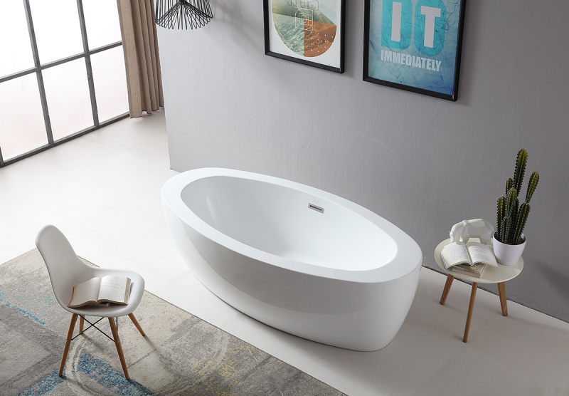 Акриловая ванна ABBER AB9206